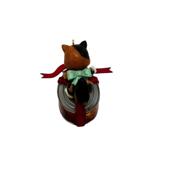 Vintage 1992 Lustre Fame Kitty Cat On Salmon Tin Can 2.25” Ornament - Picture 5 of 8